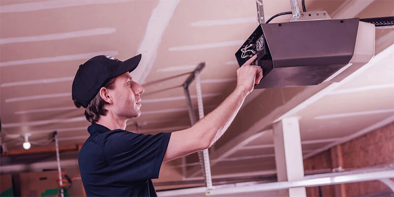 When to Call a Professional - Garage Doors Repair Dallas